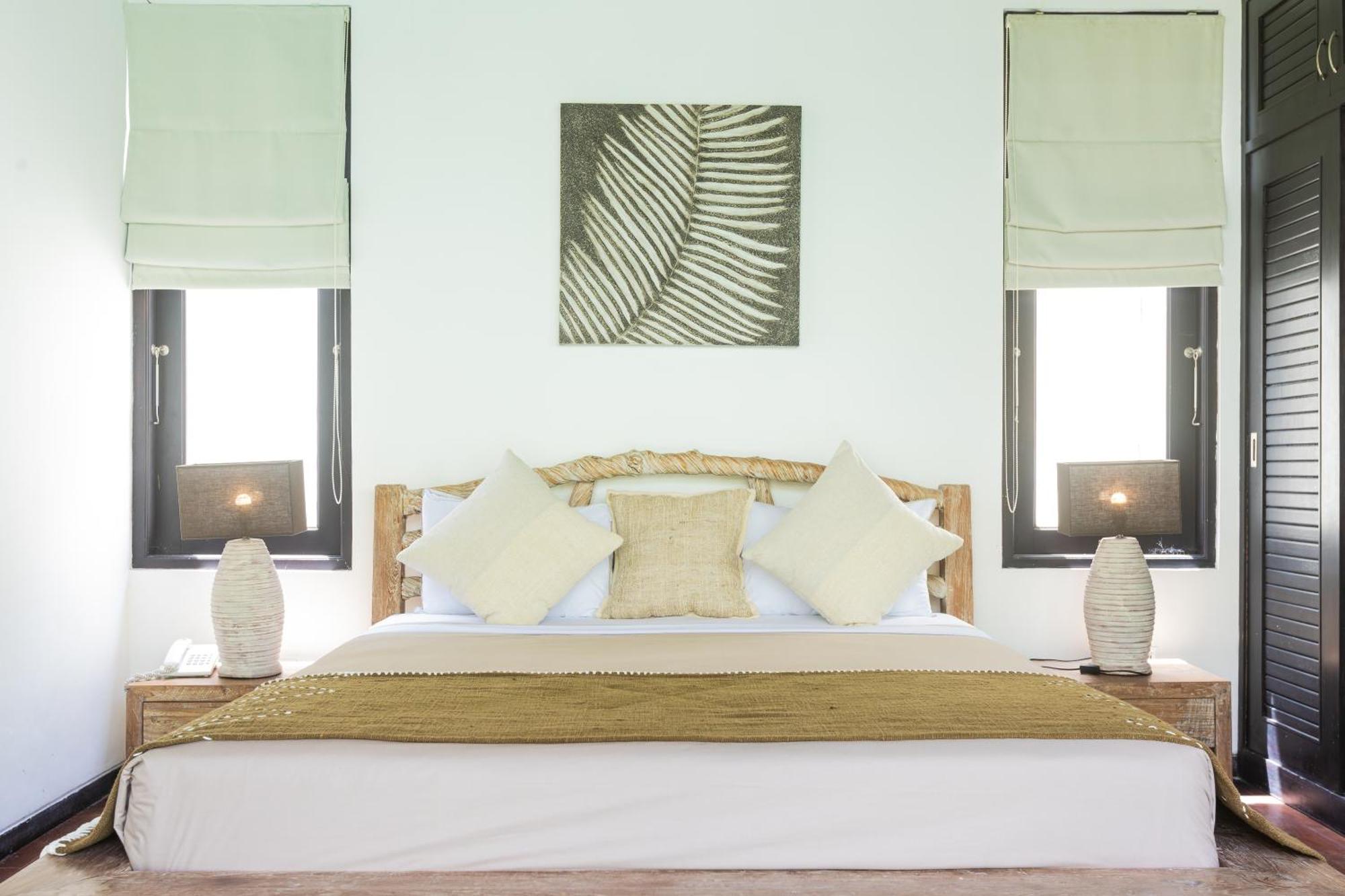 Artemis 4* Seminyak (Bali)